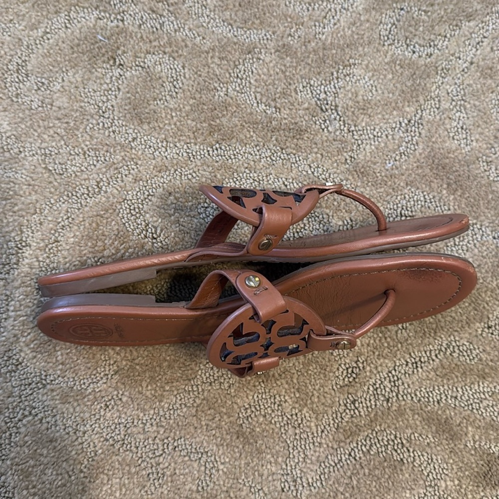 TORY BURCH 8.5 Miller Sandal Bourbon Miele Tan Brown Nude Neutral slip on - Picture 4 of 7